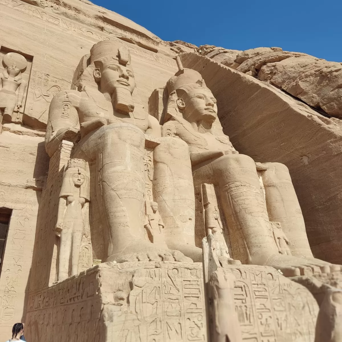 Estatuas de Ramsés II en Abu Simbel