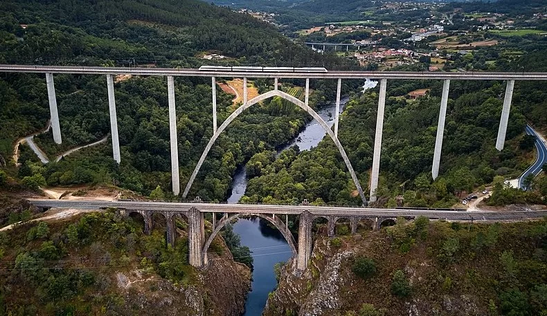 Nuevo puente Gundián